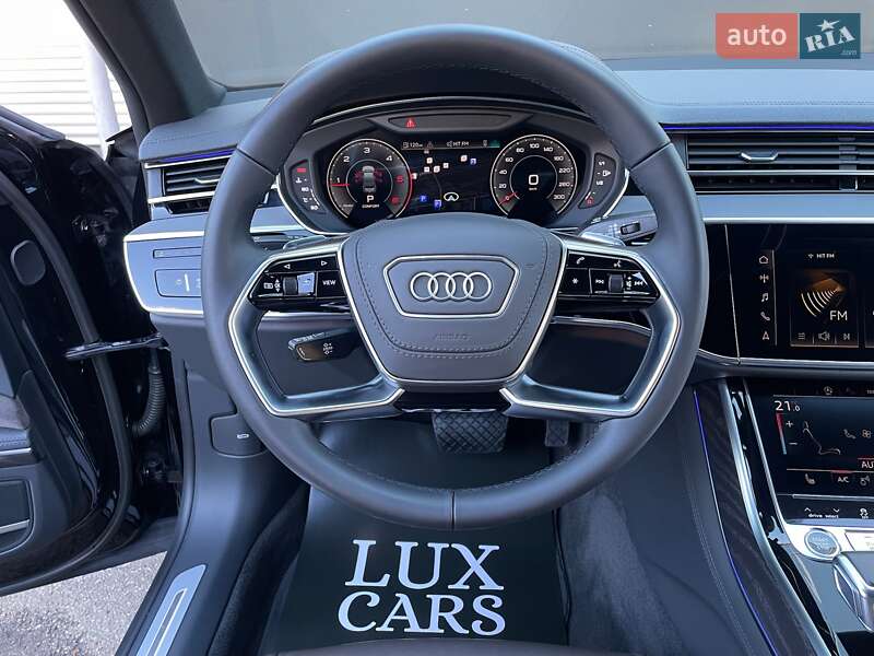 Седан Audi A8 2021 в Киеве