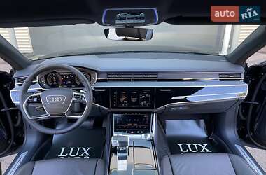 Седан Audi A8 2021 в 
