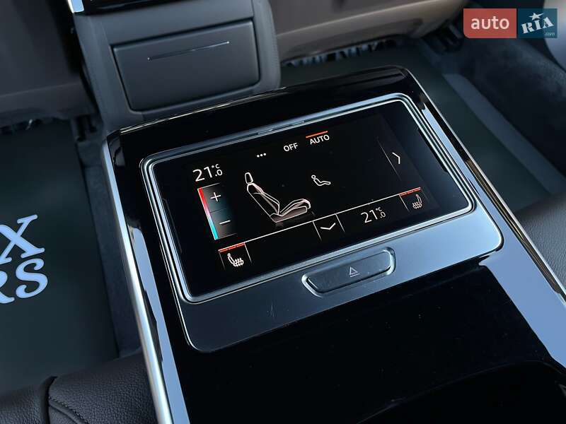 Седан Audi A8 2021 в Киеве