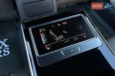 Седан Audi A8 2021 в 