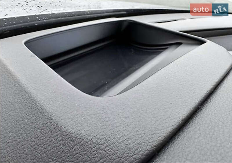 Седан Audi A8 2014 в Одессе