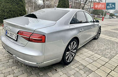 Седан Audi A8 2014 в 