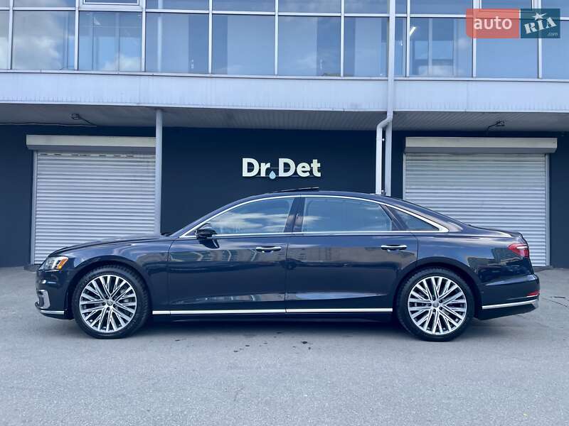 Седан Audi A8 2019 в Киеве фото 25 Седан Audi A8 2019 в Киеве