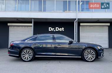 Седан Audi A8 2019 в 