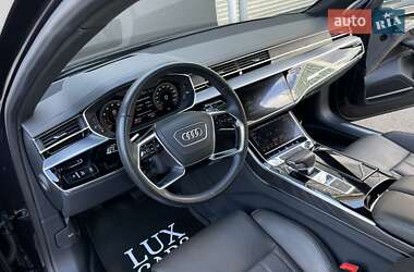 Седан Audi A8 2019 в 