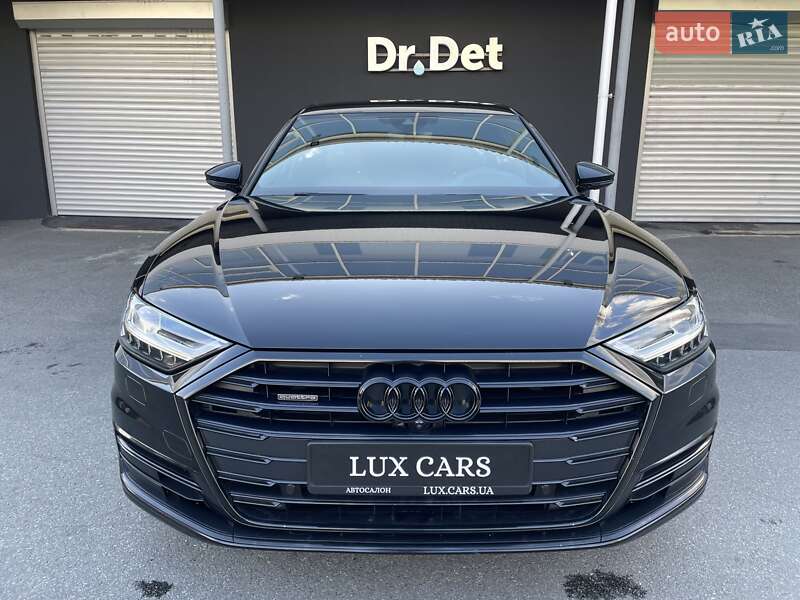 Седан Audi A8 2021 в Киеве