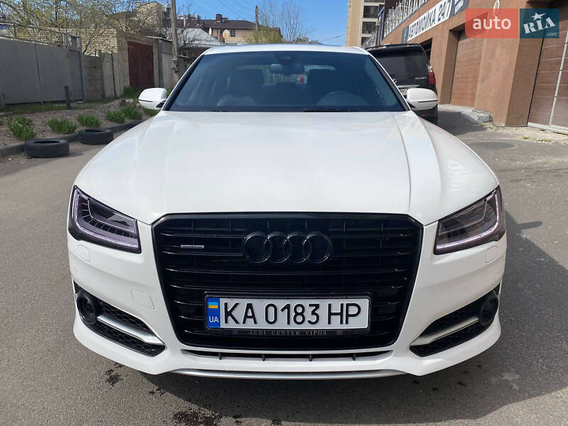 Audi A8 2012