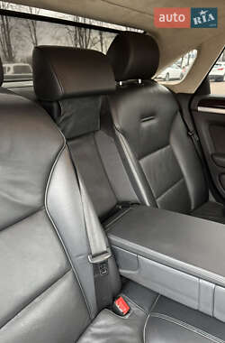 Седан Audi A8 2008 в 