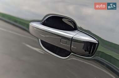 Седан Audi A8 2013 в 