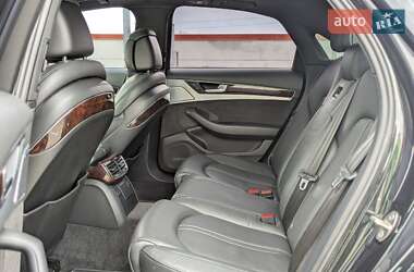 Седан Audi A8 2013 в 
