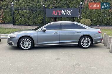 Седан Audi A8 2018 в 
