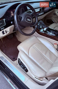 Седан Audi A8 2011 в 