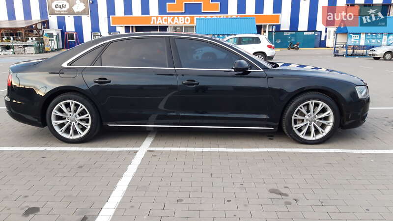 Седан Audi A8 2011 в Киеве