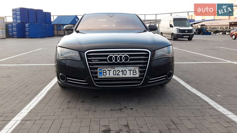 Седан Audi A8 2011 в Киеве