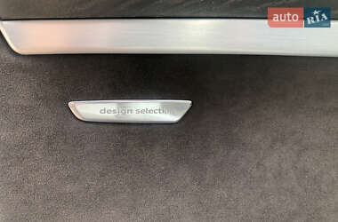 Седан Audi A8 2012 в 