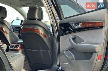 Седан Audi A8 2014 в 