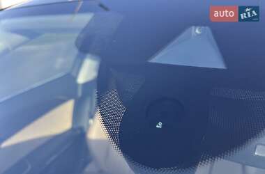 Седан Audi A8 2020 в 