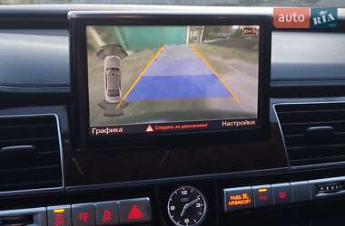 Седан Audi A8 2013 в 