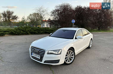 Седан Audi A8 2012 в 