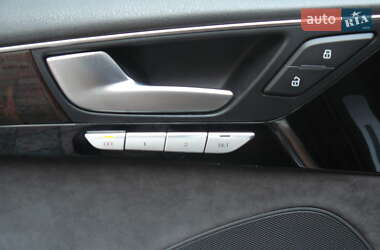 Седан Audi A8 2013 в 