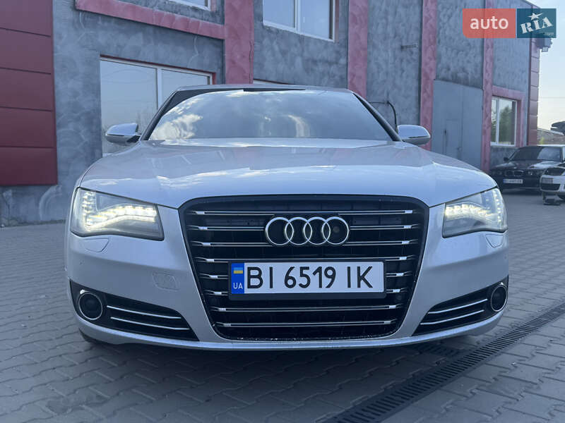 Седан Audi A8 2010 в Лубнах