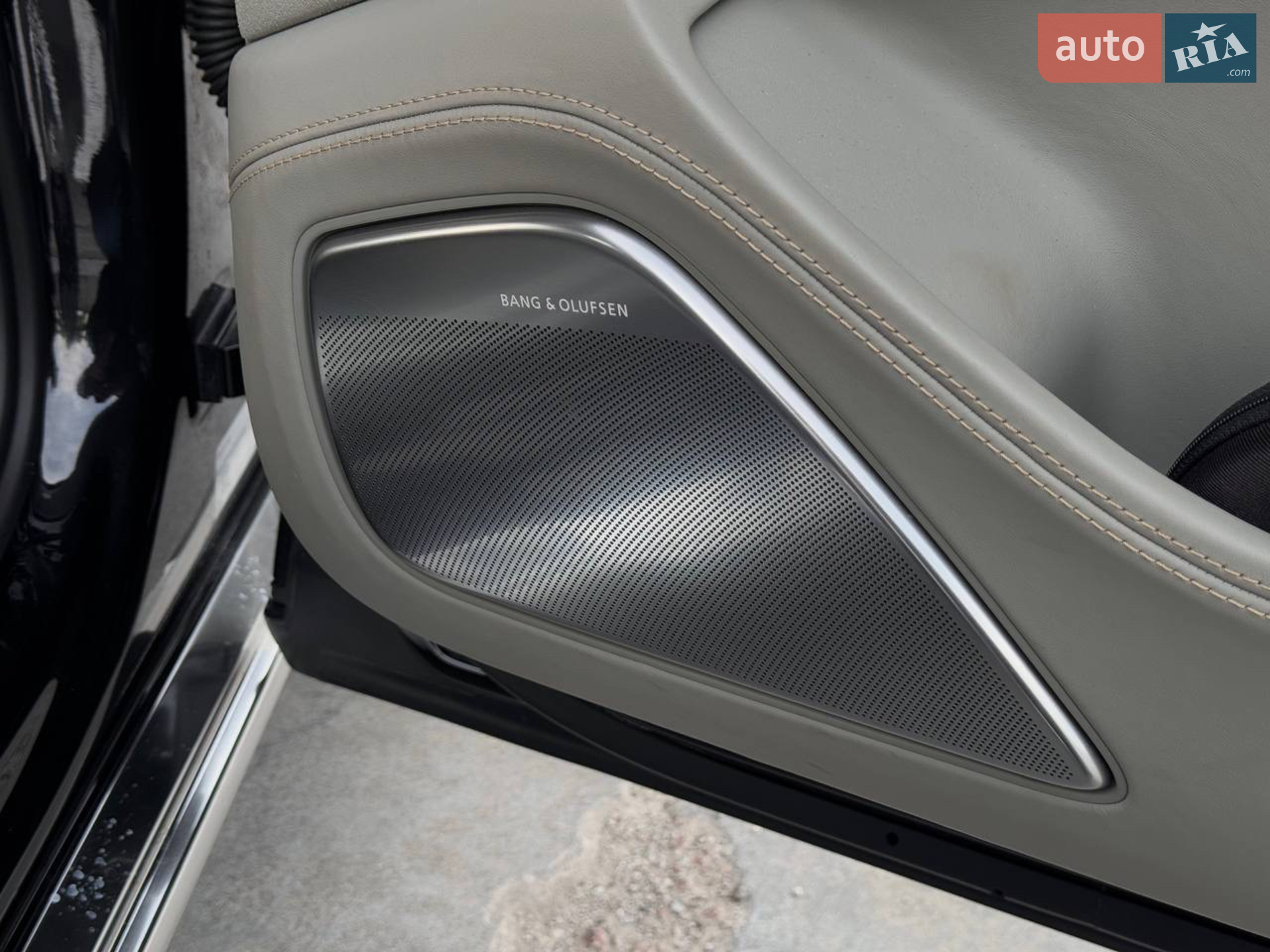 2013 Audi A8 - мініатюра 32