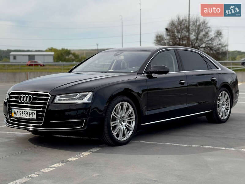 Седан Audi A8 2013 в Киеве