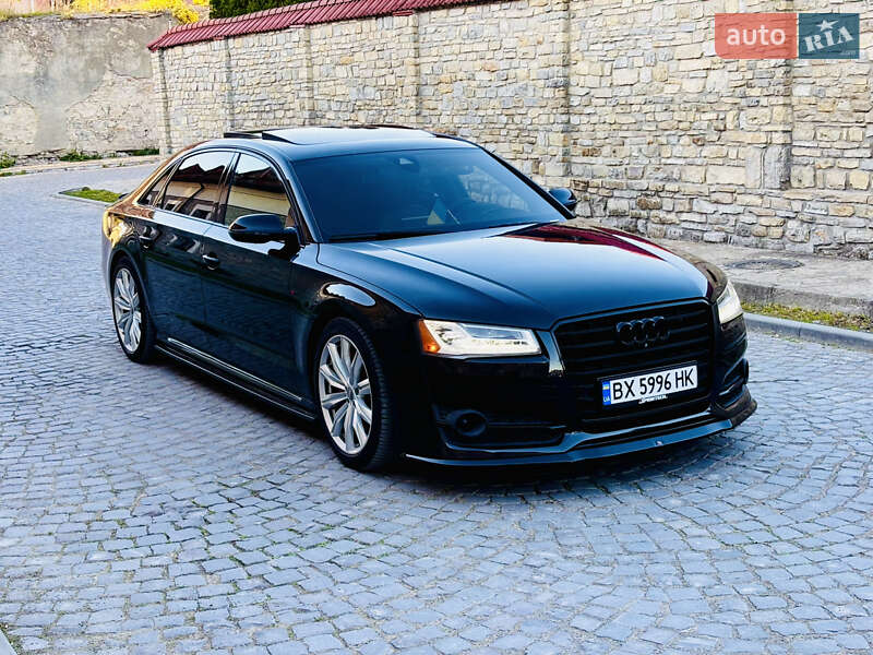 Седан Audi A8 2015 в Хмельницькому