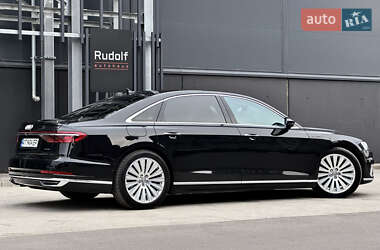 Седан Audi A8 2019 в 