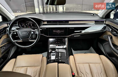 Седан Audi A8 2019 в 
