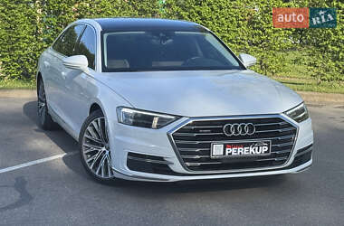 Седан Audi A8 2020 в 