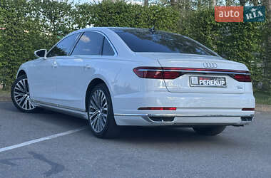 Седан Audi A8 2020 в 