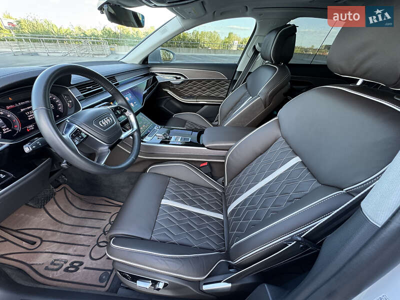 Седан Audi A8 2020 в Киеве