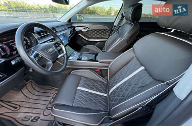 Седан Audi A8 2020 в 
