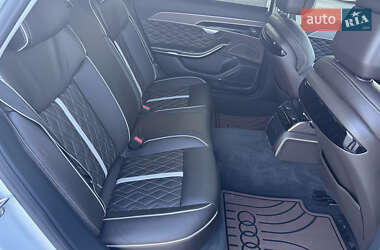 Седан Audi A8 2020 в 