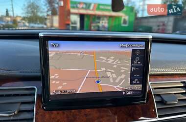 Седан Audi A8 2012 в 