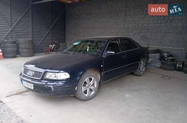 Седан Audi A8 1997 в 