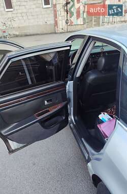 Седан Audi A8 1997 в 