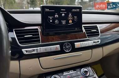 Седан Audi A8 2013 в 
