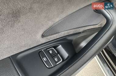 Седан Audi A8 2017 в 