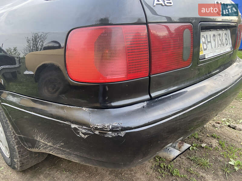 Седан Audi A8 1996 в Хмельницком