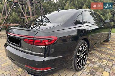 Седан Audi A8 2018 в 