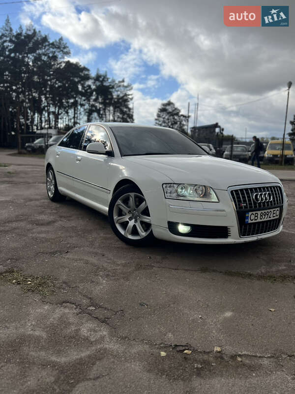 Седан Audi A8 2008 в Ніжині