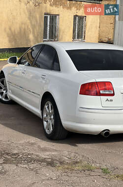 Седан Audi A8 2008 в 