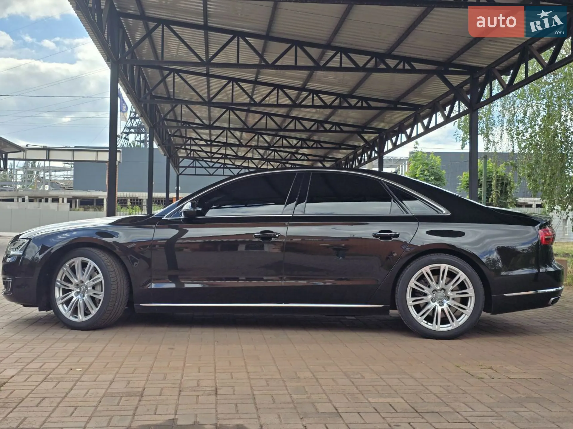 2015 Audi A8 - мініатюра 14