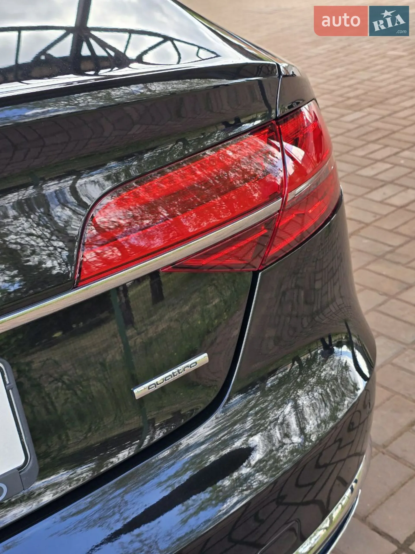 2015 Audi A8 - мініатюра 16