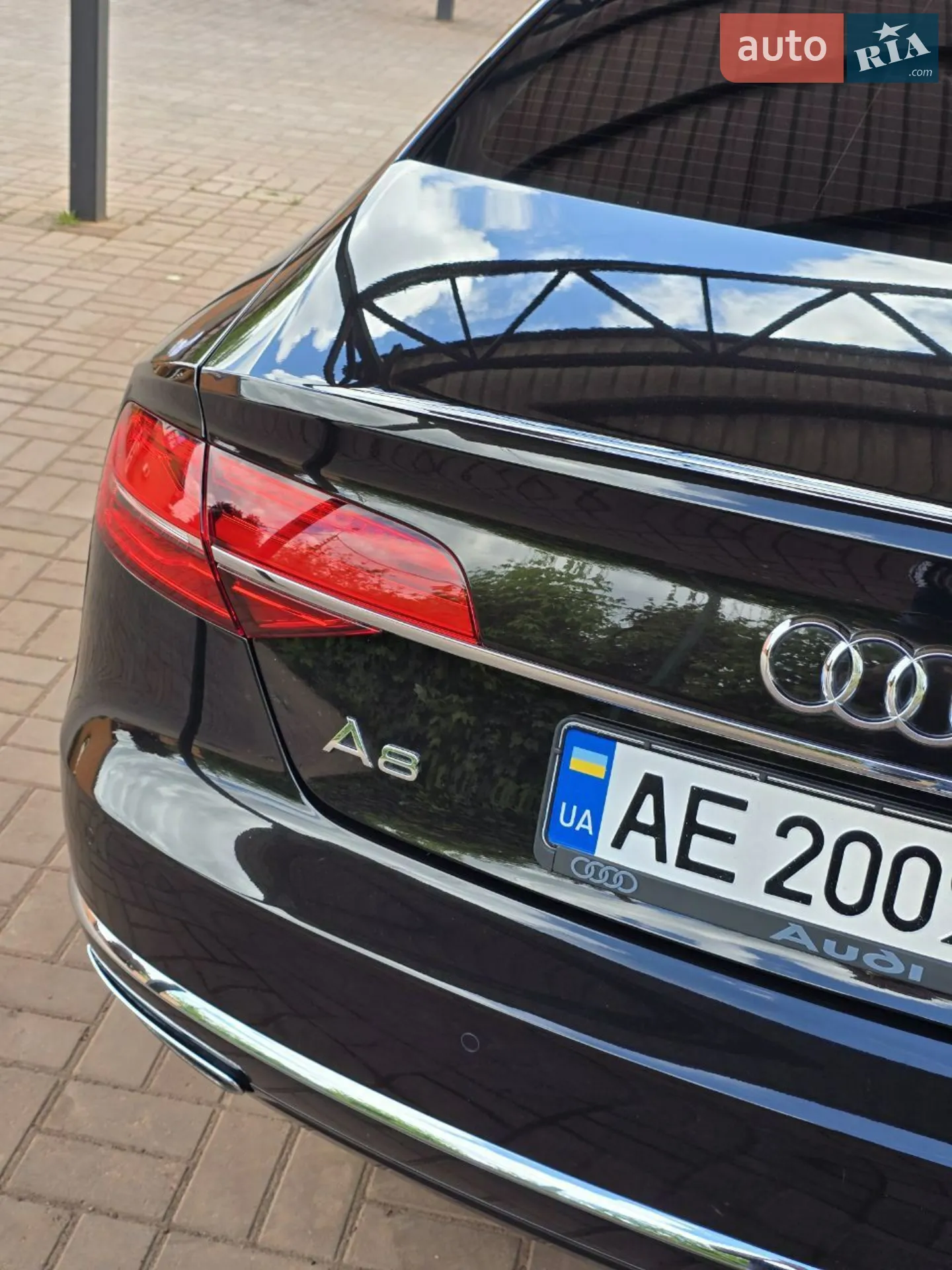 2015 Audi A8 - мініатюра 18