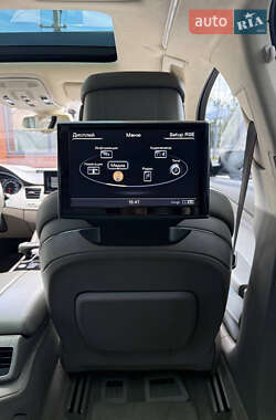 Седан Audi A8 2013 в 