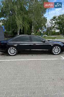 Седан Audi A8 2013 в 