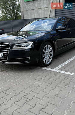 Седан Audi A8 2013 в 
